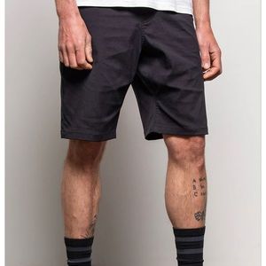 686 Men’s Everywhere Hybrid Short - Relaxed Fit